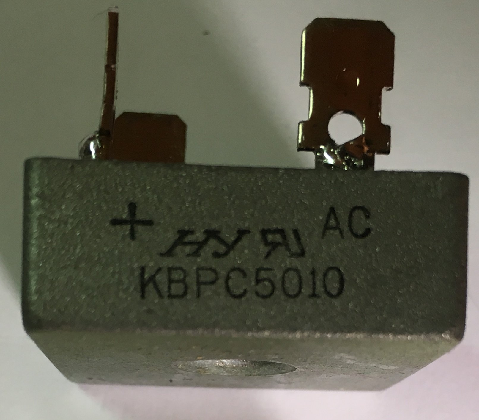 Amplificateur HF 6 EA4BQN : Panne , reste éteint Pont_de_diodes