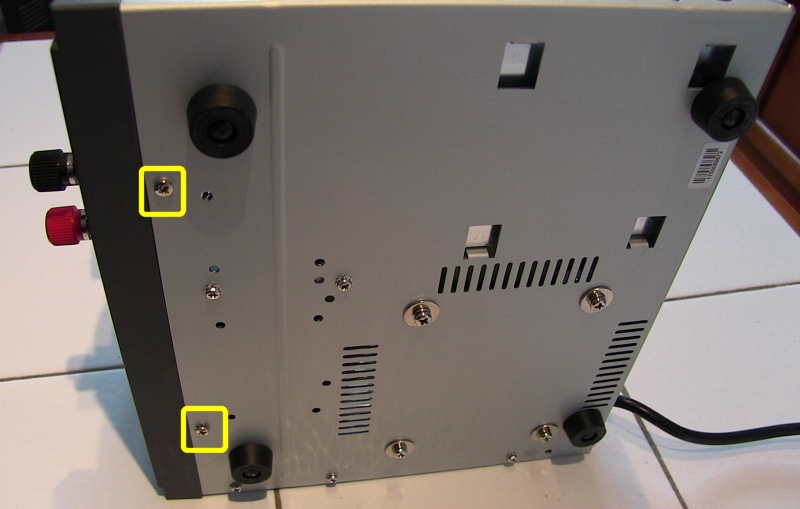 Diamond GSV3000 : Alimentation bruyante au démarrage - Modification de la gestion de la vitesse du ventilateur GSV3000_Dessous01