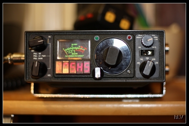 Sommerkamp TS-788dx : Problème d'affichage Face-avant